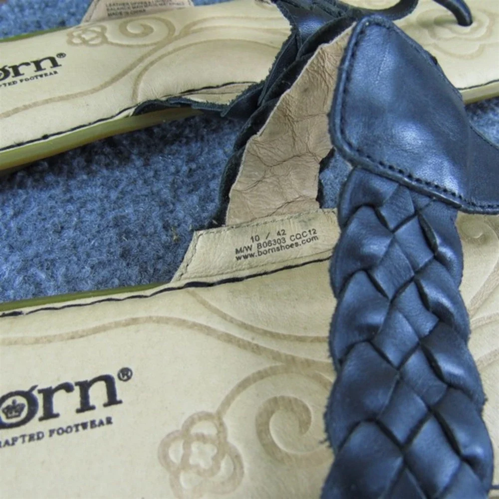 Born Women's Braided‎ Flip Flop Black Leather Sz 10 Medium Gently Used 2025